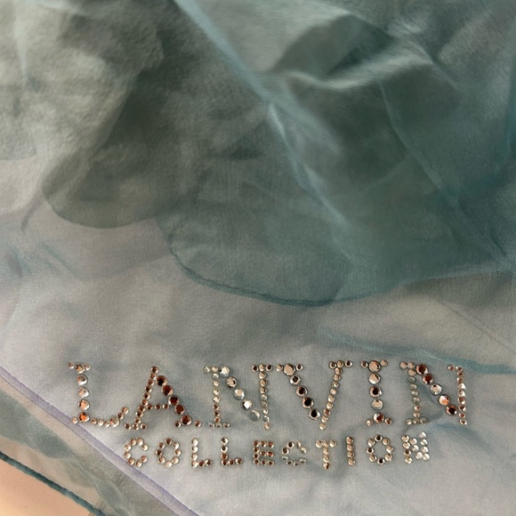 Scarf - Picture 3 of 3